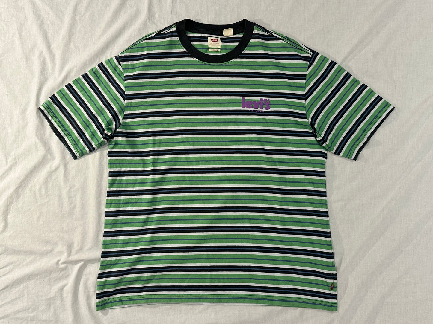 Levi's Striped T-Shirt (Medium) - Green, White, Black, Blue - 10/10 Condition
