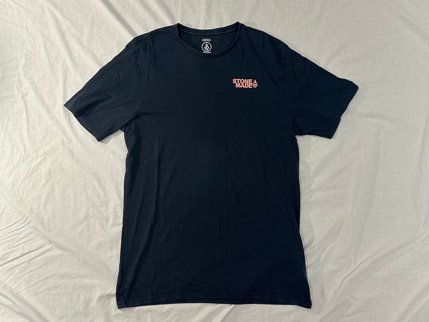 Volcom T-Shirt (X-Large) - Navy - 8/10 Condition