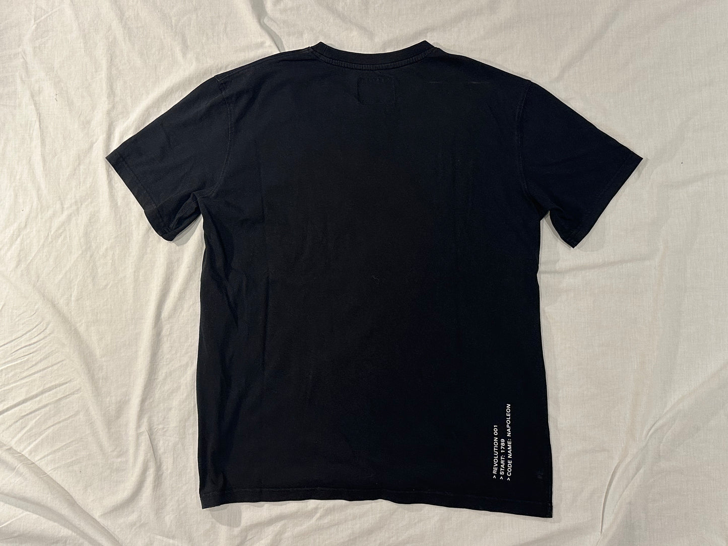 Carré T-Shirt (Large) - Black - 8/10 Condition