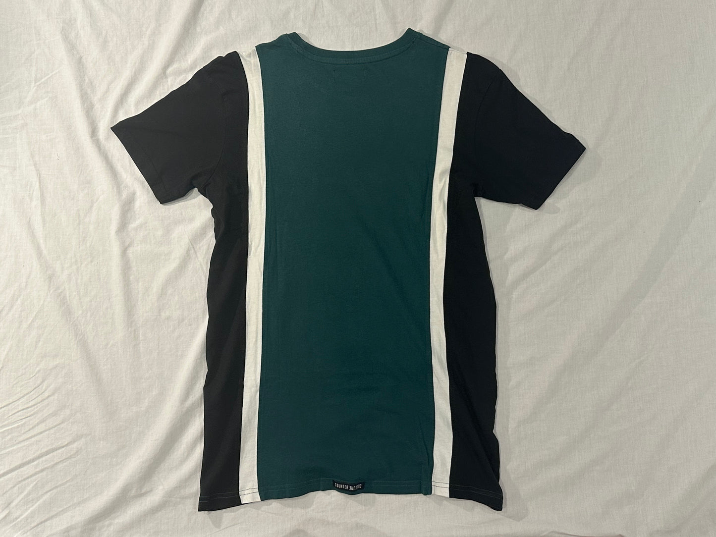 Counter Culture T-Shirt (Medium) - Green, Black, White - 8/10 Condition