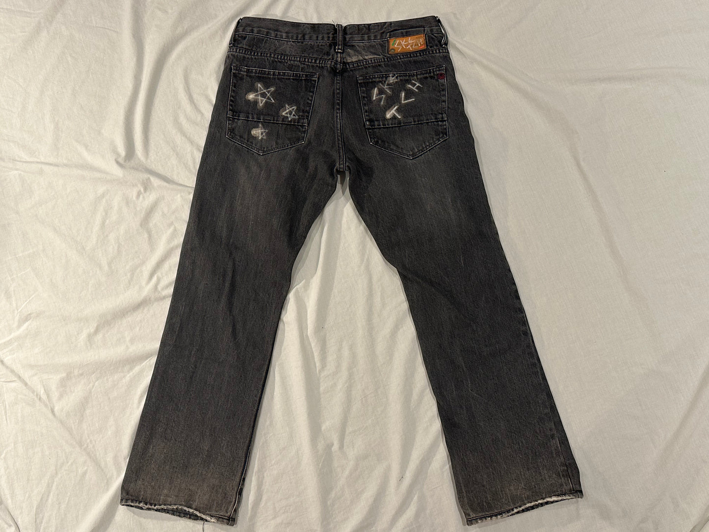 Sketch Custom United Colors of Benetton Jeans (Size 34) - Grey - Bootleg Jeans with Custom Acid Wash & Paint